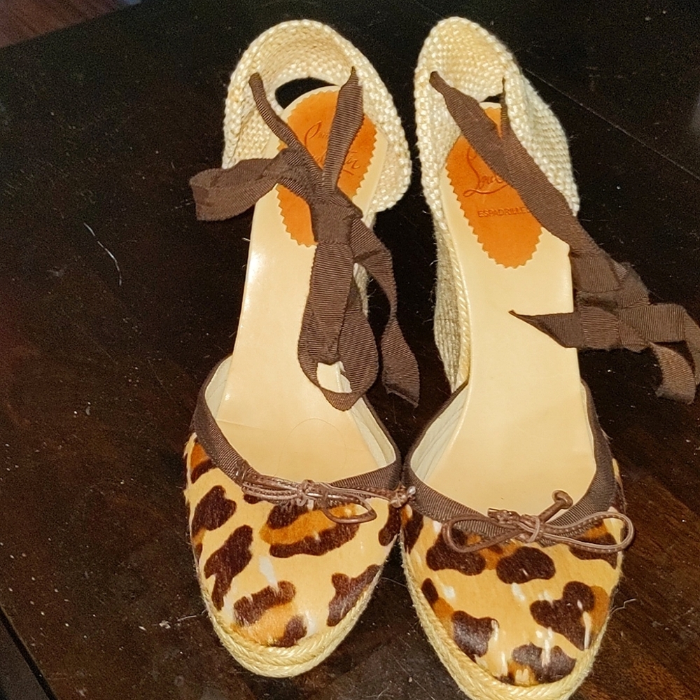 Christian Louboutin Espadrille Sz 40 Shoe